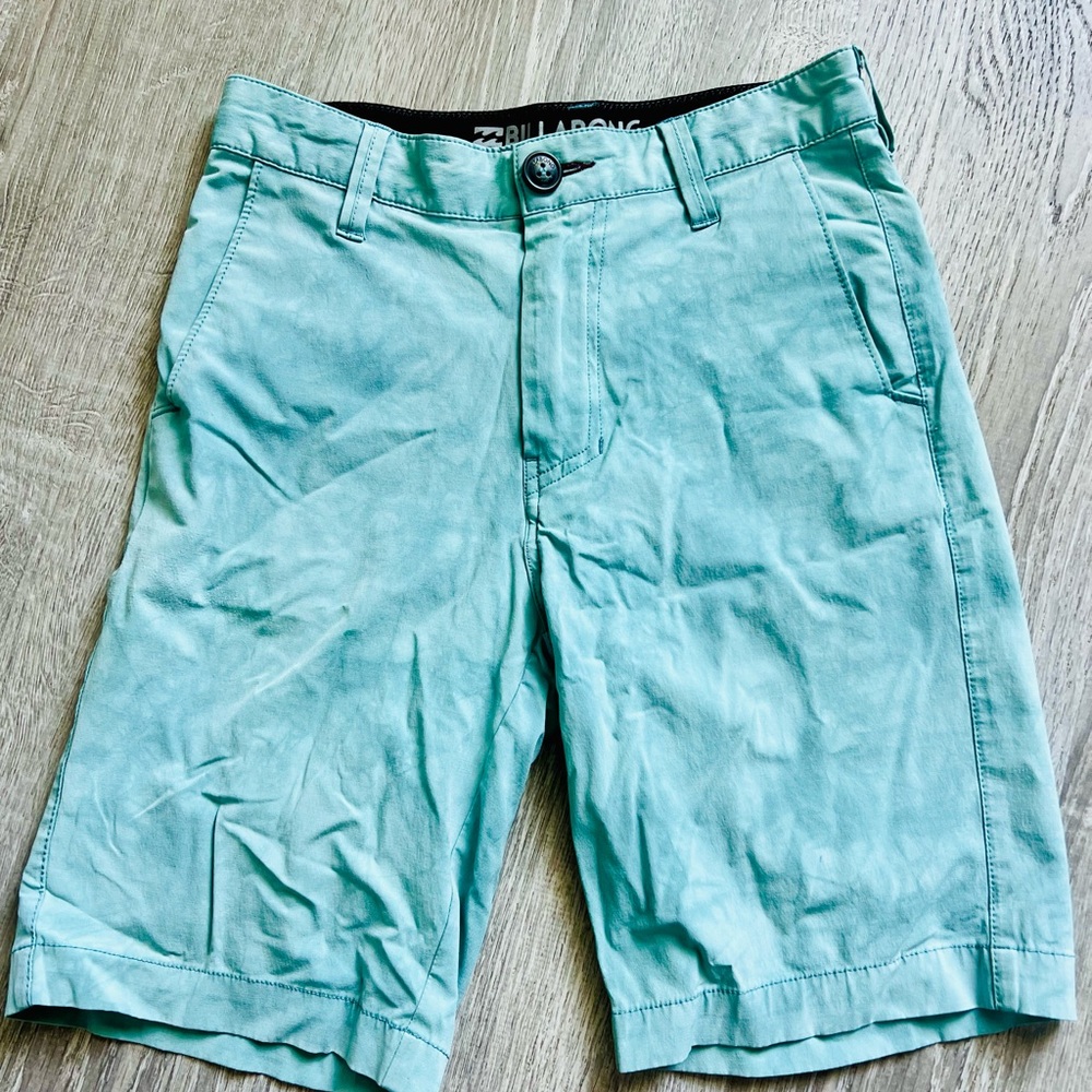 Billabong Light Blue Tie Dye Flat Front Shorts size 26